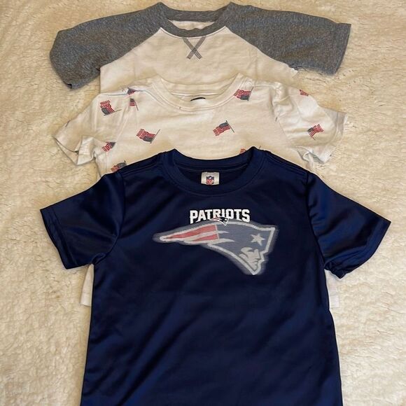 Boys T-Shirt Bundle 3T/4T. Patriots/Patriotic‎ - Picture 1 of 7